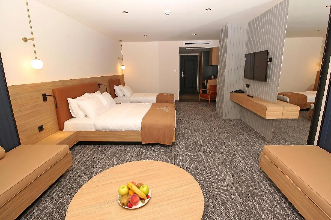 Inanlar City Hotel Yomra 4*,